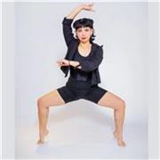 Yoga y Movimiento para todos | Instructora con formación universitaria en movimiento