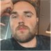 Estudiante de economía y estadística con ganas de ayudar a los que lo precisen