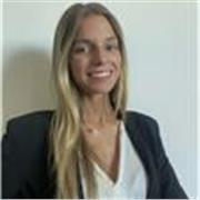 Profesora de Matemáticas aplicadas hasta nivel de Bachillerato, Lengua, Economía e Historia. 