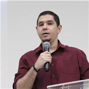 Professor com experiência no ensino fundamental, médio e superior nas áreas de ciências e biologia