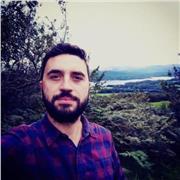 Insegnante madrelingua Italiano con 10 anni di esperienza vissuta in Regno Unito è disposto a dare lezioni di lingua italiana.