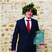 Giovane neolaureato in Storia all'Università di Pisa, possibilità di ripetizioni in Storia, Filosofia, Geografia e Italiano