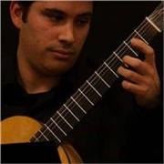 Laureato impartisce lezioni di Chitarra Classica, Solfeggio e Musica da Camera