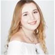Soy una Profesora que ya ha podido trabajar con todas las edades: primaria, ESO y también para preparación de Evau con Bach.