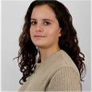 Maestra de Español para personas que busquen aprender de una manera casual