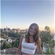 Me defino como una joven entusiasta y me gustaria dar clases a un niño o niña con ganas de aprender
