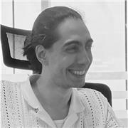 Mathe Tutor der alle Levels von Grundschule bis Abitur lehren kann.