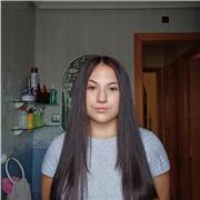 Ex alumna y ayudaría a los niños con sus tareas el tiempo q necesiten