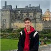 Studente universitario del Politecnico di Milano, disponibile per aiuto compiti e materie umanistiche e inglese