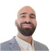 Profesor en activo imparte clases a secundaria y primaria