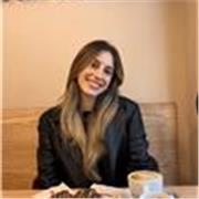Me adapto a cada alumno y a cada asignatura. 