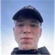 Hola! Me llamo Pablo y soy un chico de 21 años, nativo de Irlanda