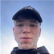 Hola! Me llamo Pablo y soy un chico de 21 años, nativo de Irlanda