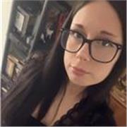 Soy una joven de 19 años con buen nivel de inglés y apta para enseñar todas las materias de Primaria 