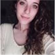 Laureata con lode in filologia moderna all'Università Cattolica di Milano offre ripetizioni di materie umanistiche
