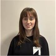 Literature tutor who has studied the A-level. 