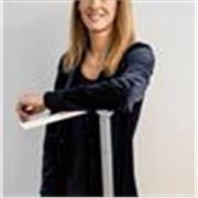 Se hai bisogno di aiuto per i compiti, sono pronta ad aiutarti!