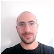 Professeur multilangue avec expérience dans le domaine d'apprentissage des langues