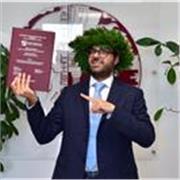 Docente di inglese nella scuola secondaria di secondo grado offre ripetizioni a ragazzi/e a partire dalle scuole medie