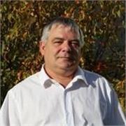 Expérience diversifiée et ingénieur de formation à l'écoute