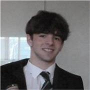 English and Spanish-speaking science student, with strong academic background and experience tutoring Maths. 