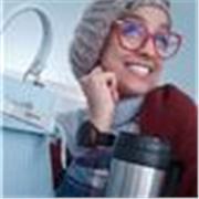 avez vous besoin des cours en chimie en anglais ou en français? je suis à votre disponibilté 