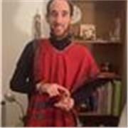 Studi scientifici laurea in lingue spagnolo portoghese e una laurea in conservatorio 