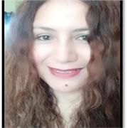 Luz who teaches English subject online or face to face.