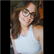 Graduada en Psicología con mención en clínica infanto-juvenil y certificado de técnica en intervención asistida con animales.
