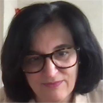 María