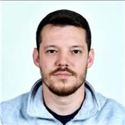 Englisch-Tutor der aller Altergruppen unterrichten kann. Bei Bedarf kann ich auch Deutsch unterrichten.