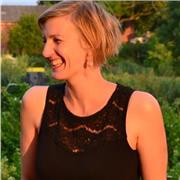 Ich biete Nachhilfe in Grammatik, Gedicht-Interpretation und allem anderen :)