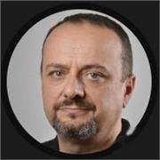 Docente IT (35 anni esperienza): da Office a networking e cybersecurity. Disponibile solo per lezioni da remoto.