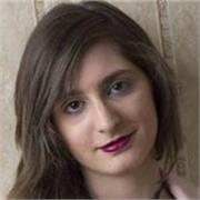 Maestra de educación infantil con años de experiencia trabajando con niños de infantil y primaria.