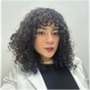 Licenciada en educación infantil en diversas áreas hasta 3°