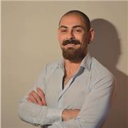 Laureato in Relazioni Internazionali offre lezioni di Francese (qualsiasi livello) ed aiuto compiti per materie umanistiche