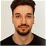 Soy una persona empática y abierta. Me gusta mostrar interés por el aprendizaje y el desarrollo de los alumnos.