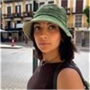 Laureata in giurisprudenza (con anche pratica forense e prossima all’Esame di Stato). Bilingue italiana/spagnola