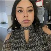 Estudiante de primero de Dirección de empresas en CEU Cardenal Herrera, por lo que he cursado bachillerato de Ciencias Sociales. 