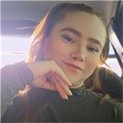 Professora particular de matemática com foco em personalizar as aulas de acordo com a necessidade do aluno