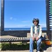 Profesor de apoyo escolar especializado en clases de inglés para niños de estilo online