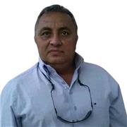 Profesor de niños de primaria y secundaria