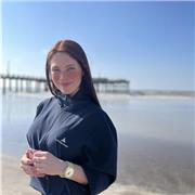 Profesora de Química, con experiencia en nivel secundario, y universitario en todo el país