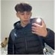 Estudiante que acaba de terminar grado medio y quiere sacarse un dinero dando clases a niños pequeños. 