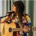 Cantante con larga trayectoria profesional ofrece clases particulares de canto moderno, folclórico, jazz y harmonización. conéctate con tu voz!