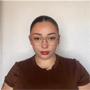 Profesora de canto para todas las edades y cualquier estilo desde clásico hasta moderno 
