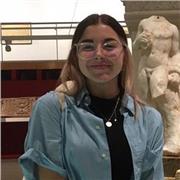 Estudiante universitaria que puede impartir clases de repaso de Latin y Griego