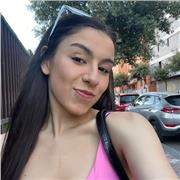 Me defino con mucho carácter, una chica muy movida pero no inquieta y me gustaría dar clase desde primaria hasta la ESO, ya que tengo el título de las dos , actualmente y estoy en bachillerato para más tarde estudiar magisterio que es mi sueño.