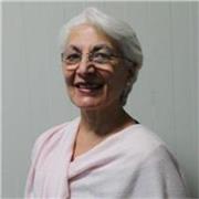 Expert English educator improving writing, analysis, and exam performance.