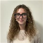 Studentessa di psicologia offre lezioni di letteratura italiana. Tutte le altre materie per studenti fino alle medie